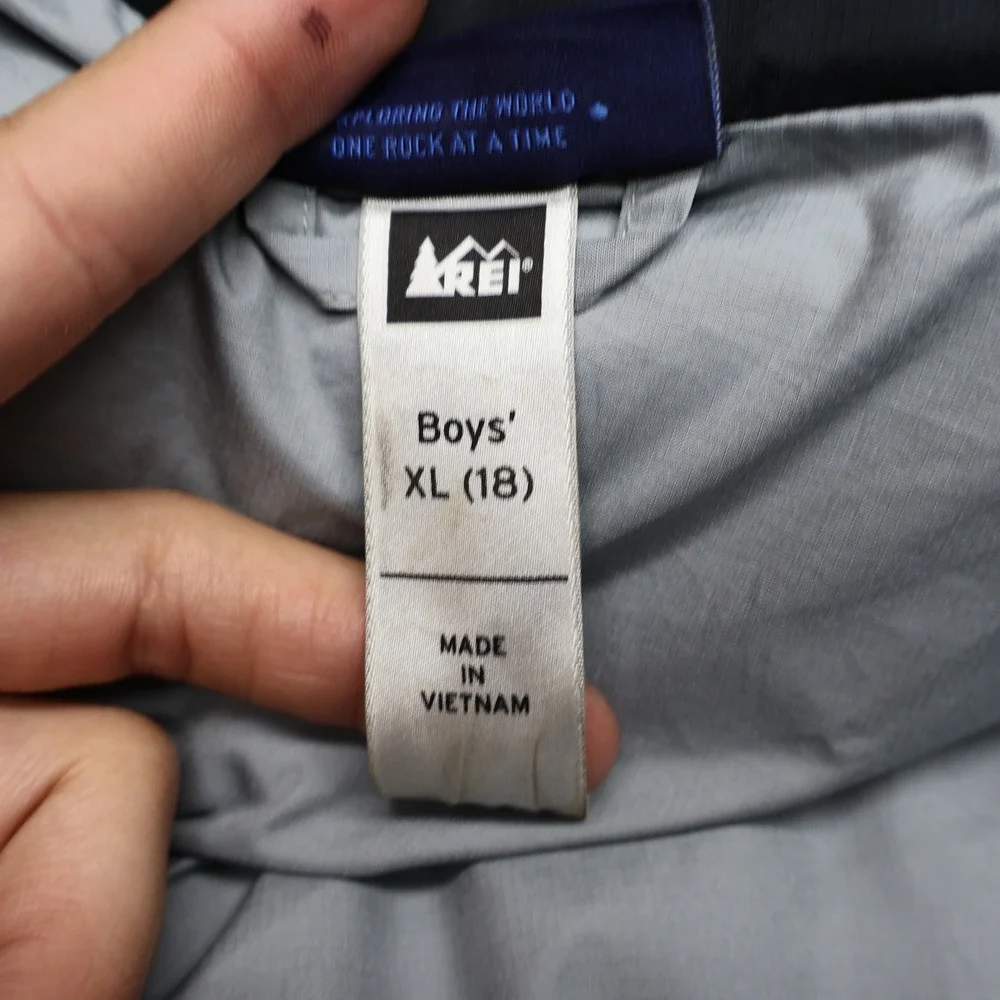 REI‎ Jacket Boys XL 18 Black Full Zip Ripstop Light Pack Puffer Quilted Outdoor